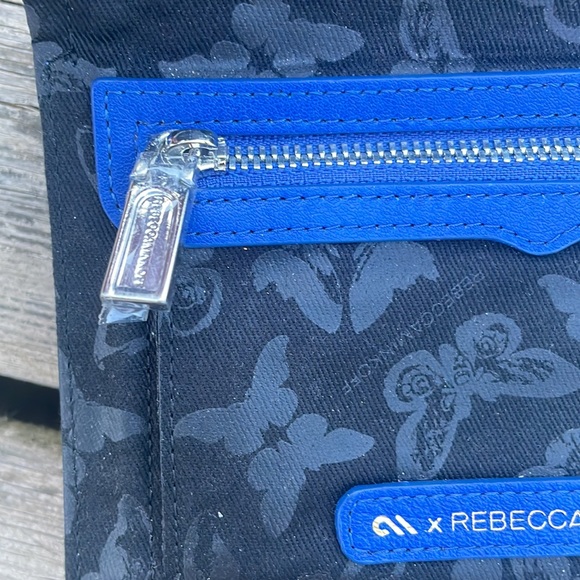 Rebecca Minkoff Royal Blue TriFold Wallet/Phone Case - Picture 4 of 6